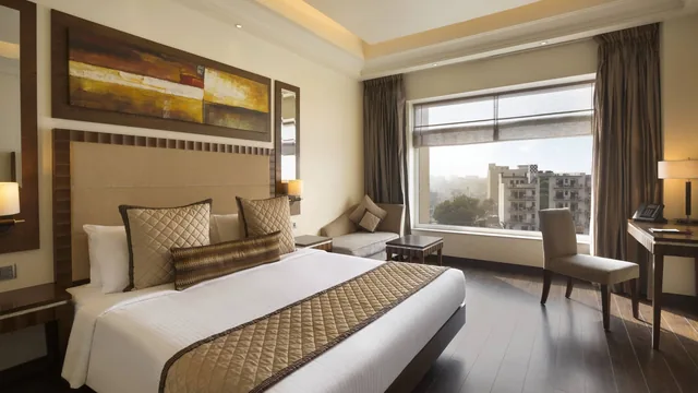 Ramada by Wyndham Gurgaon Central photo 12
