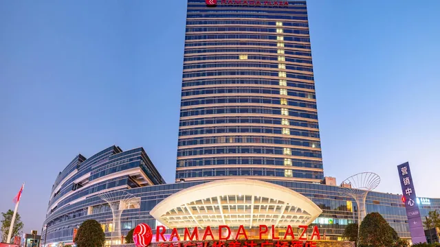 Ramada Plaza by Wyndham Nanxun photo 2
