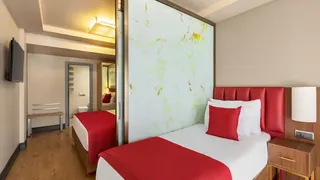 Ramada by Wyndham Istanbul Pera