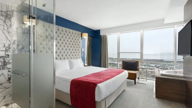 Ramada Encore by Wyndham Izmir photo 8