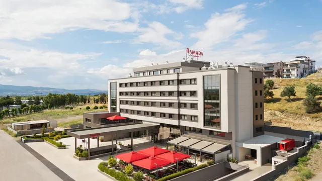 Ramada by Wyndham Izmir Aliaga photo 4
