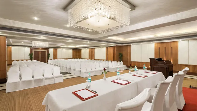 Ramada by Wyndham Jaipur photo 9