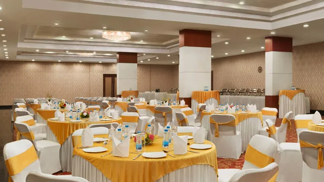 Ramada by Wyndham Jamshedpur photo 1