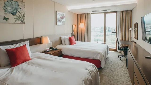 Ramada by Wyndham Jeju Hamdeok photo 8