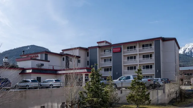 Ramada by Wyndham Juneau photo 8