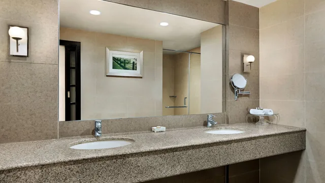 Ramada by Wyndham Karachi Creek photo 5