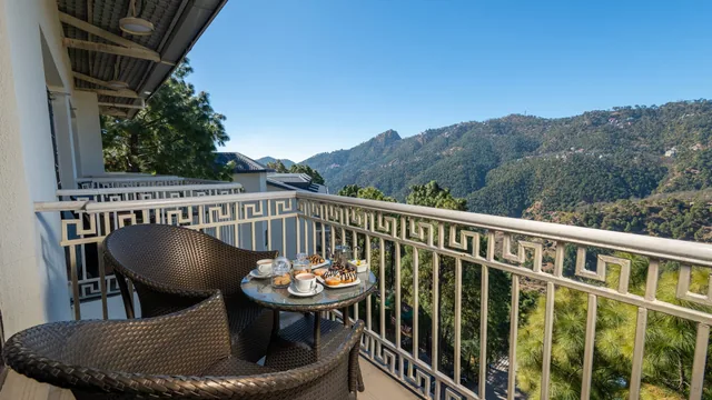 Ramada by Wyndham Kasauli photo 12