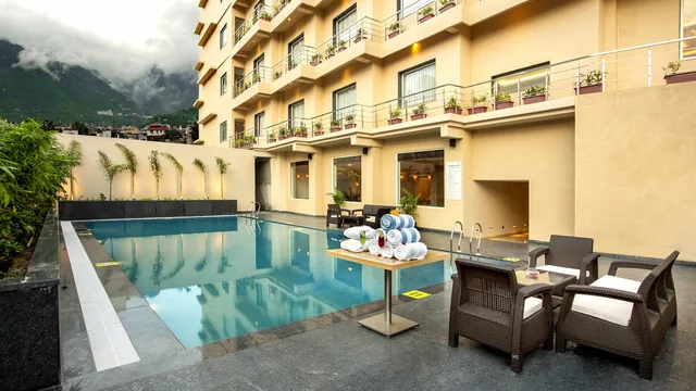 Ramada by Wyndham Katra Station Road photo 5