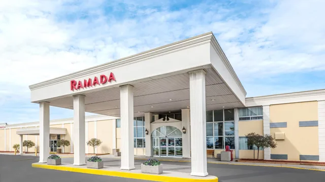 Ramada by Wyndham London photo 8