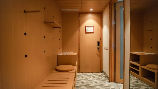 Ramada Encore by Wyndham Lucknow Airport photo 8