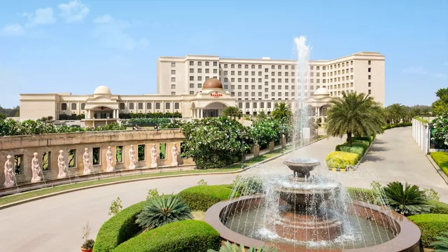 Ramada Plaza by Wyndham Lucknow photo 5