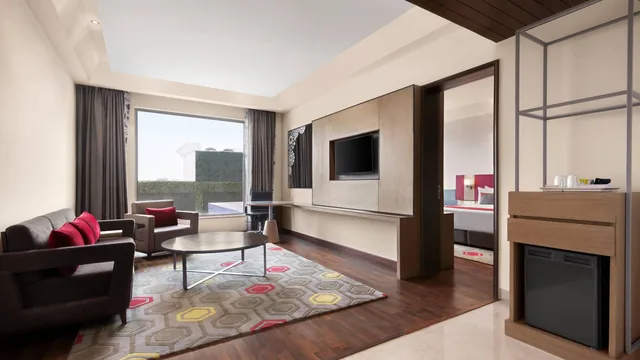 Ramada Plaza by Wyndham Lucknow photo 6