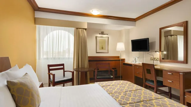 Ramada by Wyndham Bahrain photo 2