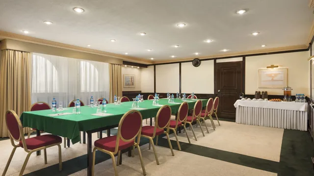 Ramada by Wyndham Bahrain photo 3