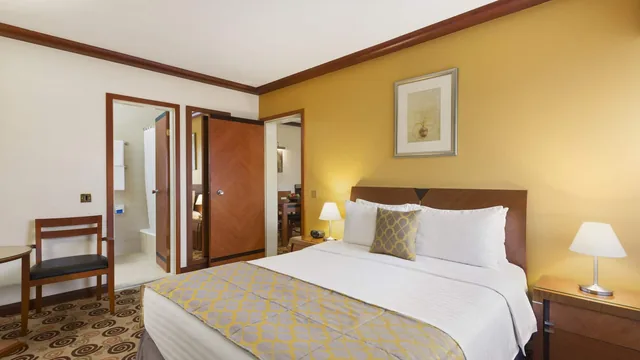 Ramada by Wyndham Bahrain photo 5