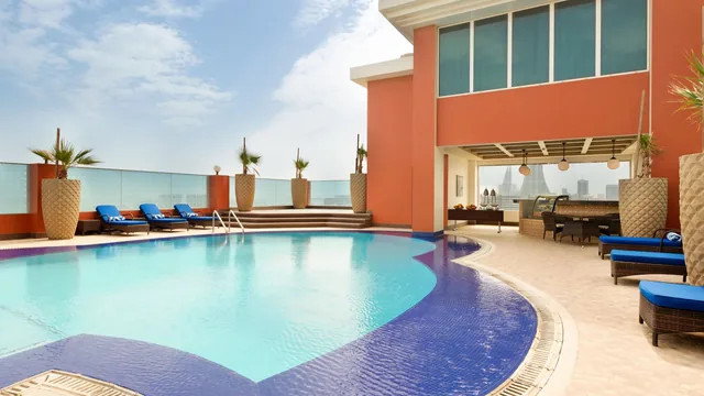 Ramada by Wyndham Manama City Centre photo 8