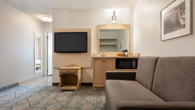 Ramada by Wyndham Miramichi New Brunswick photo 8