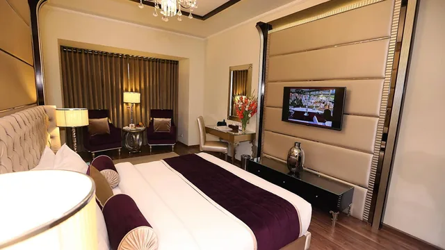 Ramada by Wyndham Multan photo 10