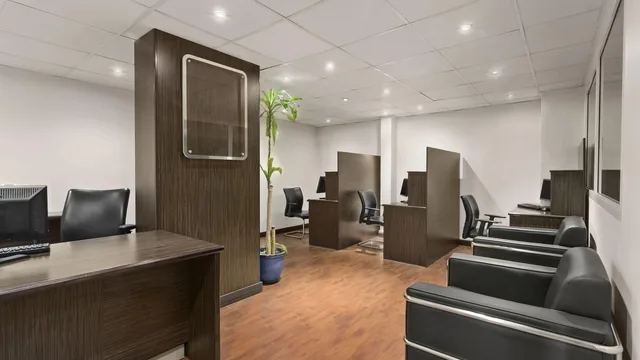 Ramada by Wyndham Qurum Beach photo 10