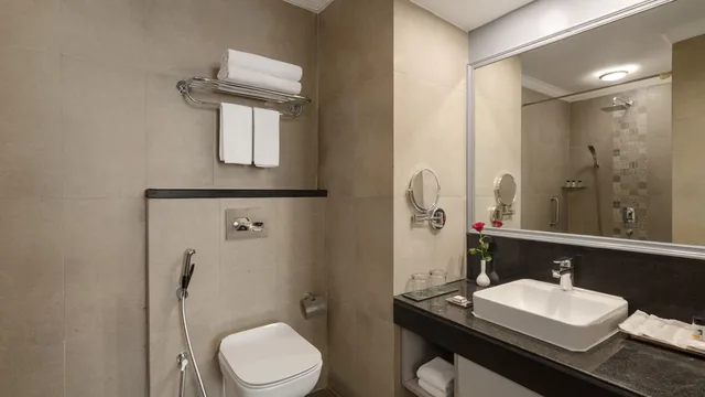 Ramada By Wyndham Mussoorie Mall Road photo 3