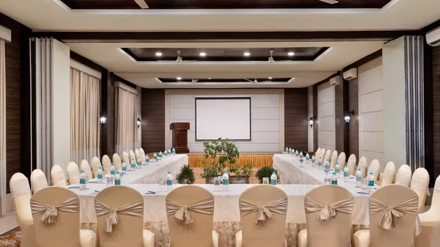 Ramada By Wyndham Mussoorie Mall Road photo 7
