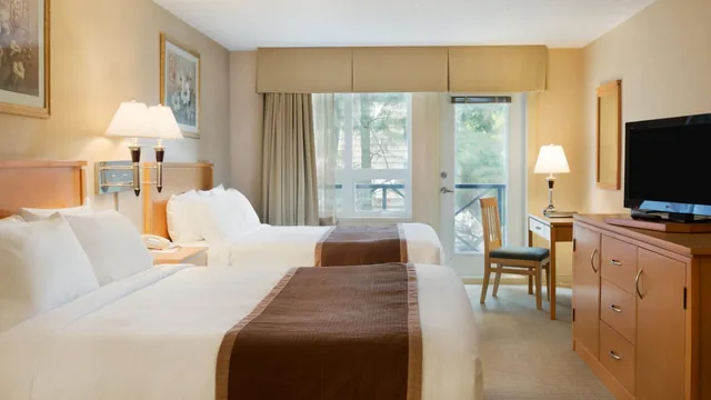 Ramada by Wyndham Nanaimo photo 12
