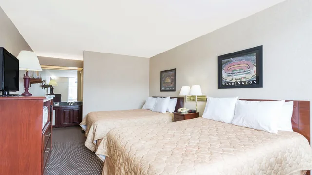 Ramada Limited Norfolk photo 12