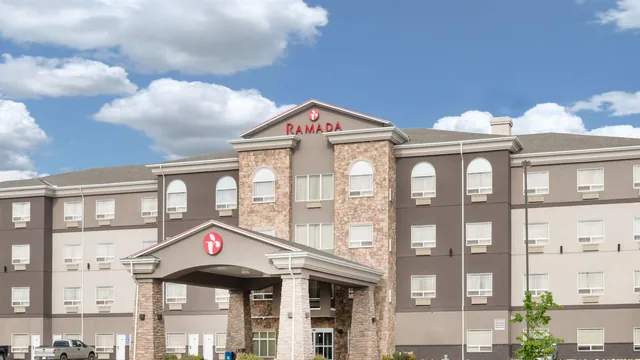 Ramada by Wyndham Olds photo 5