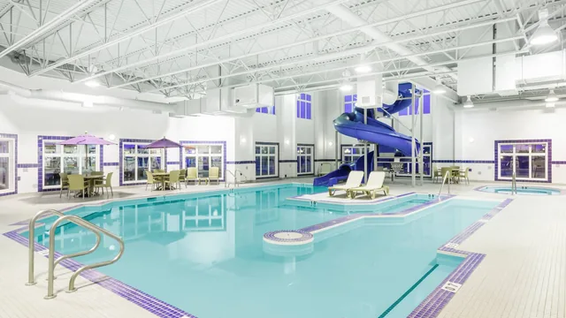 Ramada by Wyndham Olds photo 6