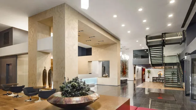 Ramada by Wyndham Oradea photo 2