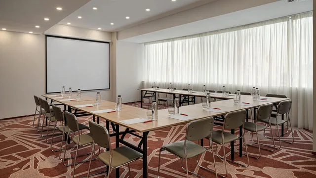 Ramada by Wyndham Bucharest Otopeni Airport photo 6