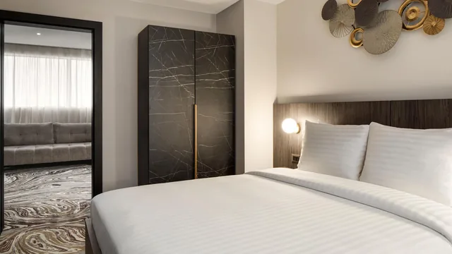 Ramada by Wyndham Bucharest Otopeni Airport photo 7