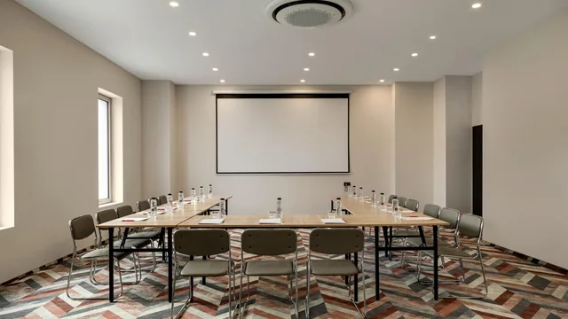Ramada by Wyndham Bucharest Otopeni Airport photo 11