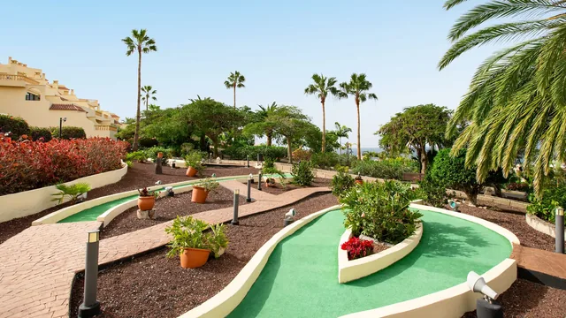 Ramada Residences by Wyndham Tenerife Costa Adeje photo 4