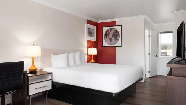 Ramada by Wyndham San Diego Poway Miramar photo 10