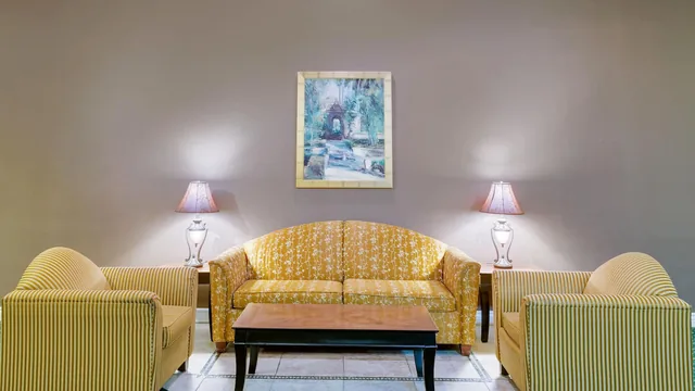 Ramada by Wyndham Provo photo 10