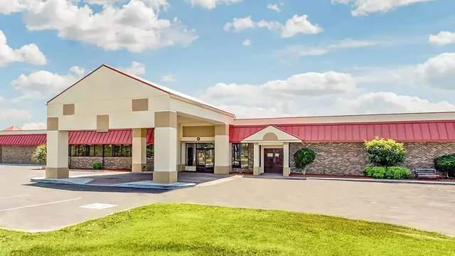 Ramada by Wyndham Santee I-95 photo 12