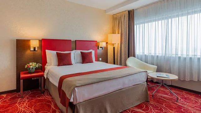 Ramada by Wyndham Sibiu photo 8