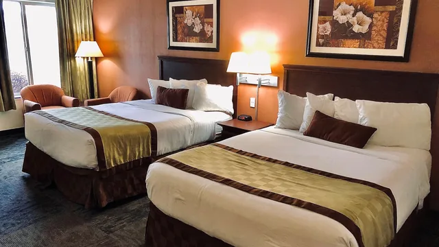 Ramada by Wyndham Spokane Valley photo 7