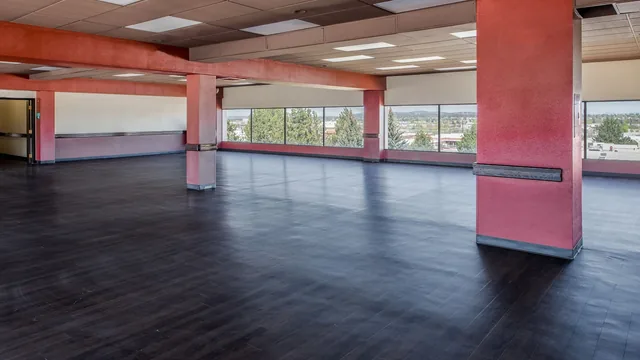 Ramada by Wyndham Downtown Spokane photo 10