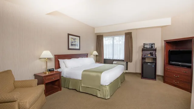 Ramada by Wyndham St. John's photo 7