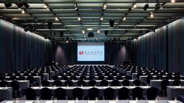 Ramada Plaza by Wyndham Suwon photo 8