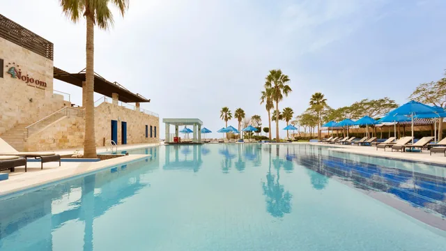 Ramada Resort by Wyndham Dead Sea photo 9