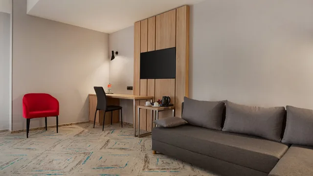 Ramada by Wyndham Targu Jiu photo 2