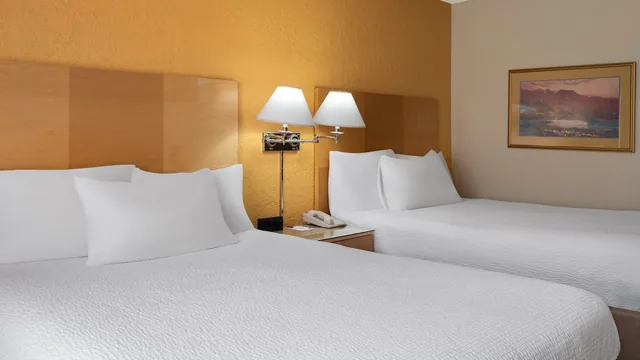 Ramada by Wyndham Tucson photo 7
