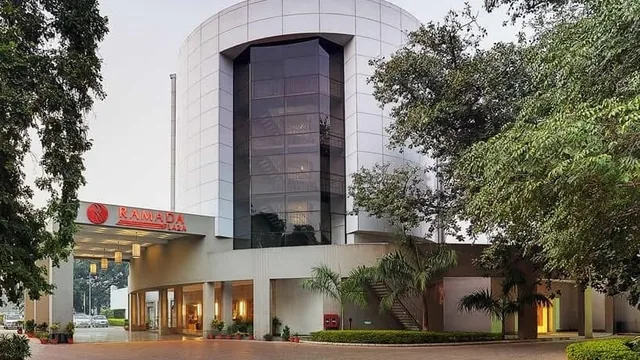 Ramada Plaza by Wyndham JHV Varanasi photo 5
