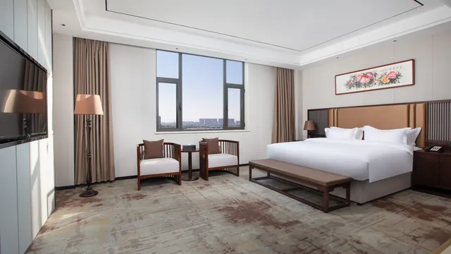 Ramada Encore by Wyndham Linqu Downtown photo 4