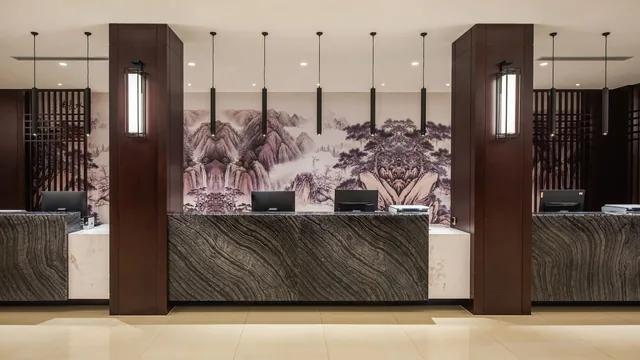 Ramada Encore by Wyndham Linqu Downtown photo 7