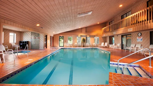 Ramada by Wyndham Wisconsin Dells photo 3