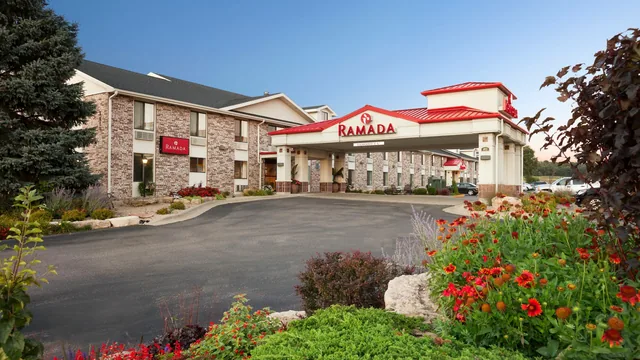 Ramada by Wyndham Wisconsin Dells photo 4